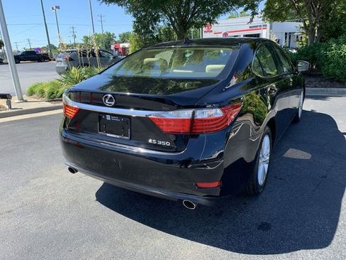 Used 2014 Lexus ES 350 w/ Premium Package FWD image 8