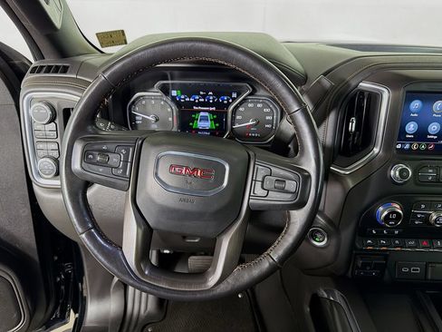 Used 2021 GMC Sierra 1500 AT4 w/ AT4 Premium Package AWD/4WD image 13
