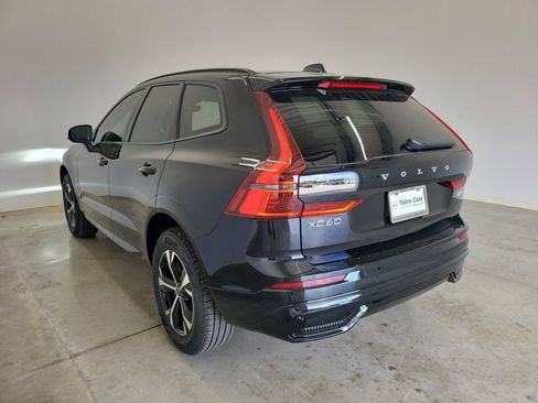 New 2026 Volvo XC60 B5 Core AWD/4WD image 7