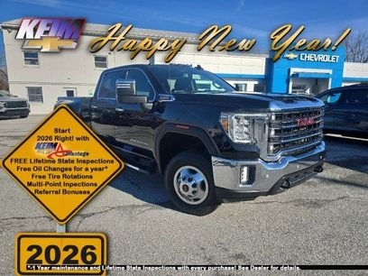 Used 2023 GMC Sierra 3500 SLT w/ SLT Convenience Package