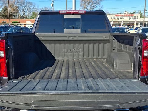 Used 2024 Chevrolet Silverado 1500 High Country w/ Z71 Off-Road Package image 30