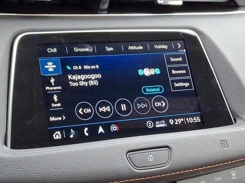 Used 2020 Cadillac XT4 Premium Luxury image 18