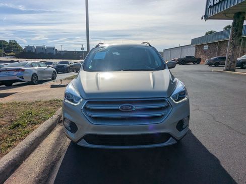 Used 2018 Ford Escape SEL AWD/4WD image 2