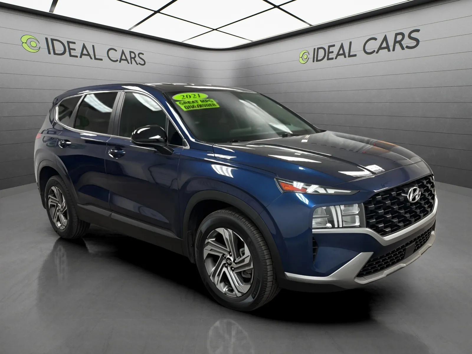 Used 2021 Hyundai Santa Fe SE FWD image 3