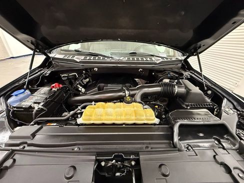 Used 2019 Ford F150 Lariat w/ Equipment Group 502A Luxury image 10