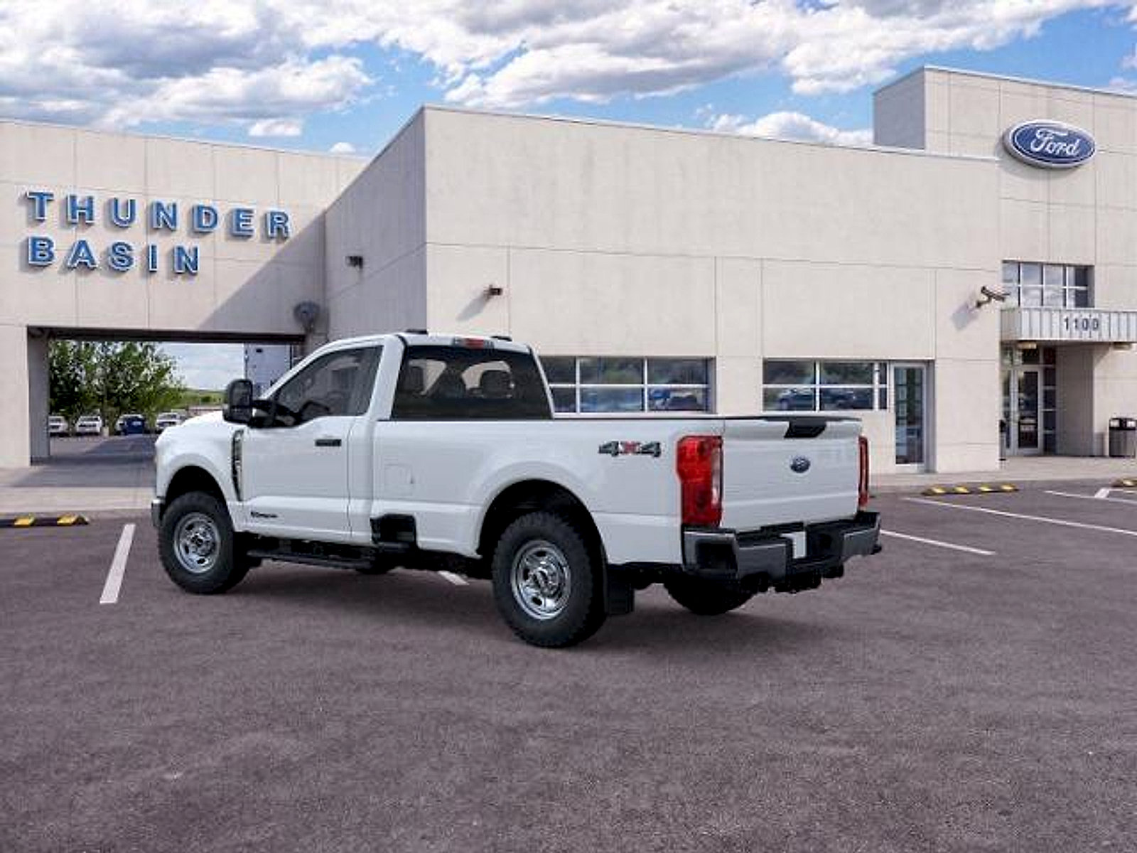 New 2025 Ford F250 XL w/ XL Off-Road Package AWD/4WD image 4