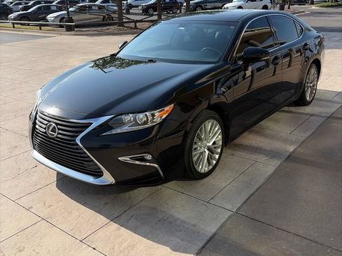 Used 2016 Lexus ES 350 w/ Navigation System Package FWD image 1