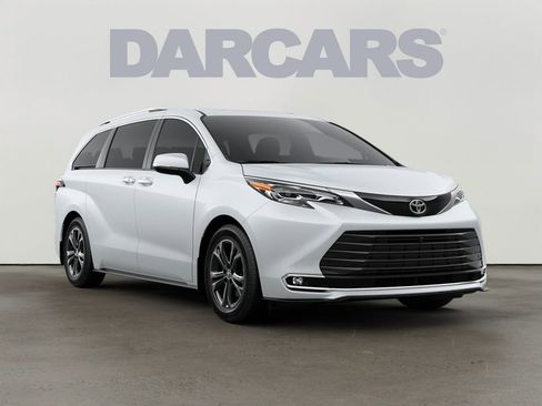 New 2026 Toyota Sienna Platinum image 17
