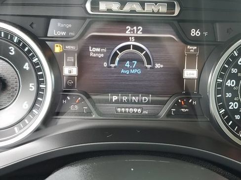 Used 2020 RAM 1500 Laramie RWD image 23