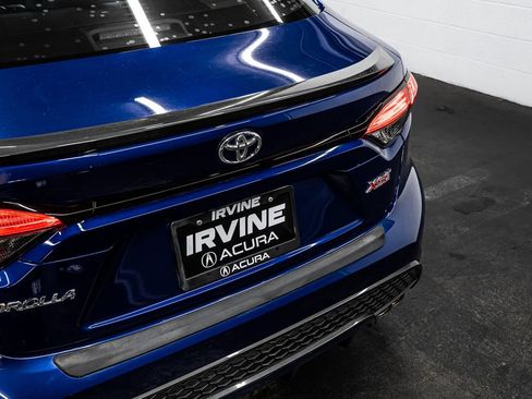 Used 2020 Toyota Corolla XSE FWD image 15