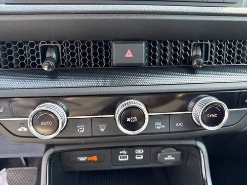 Certified 2023 Honda CR-V EX image 10
