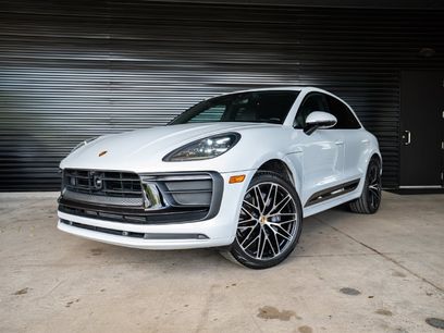 Certified 2023 Porsche Macan