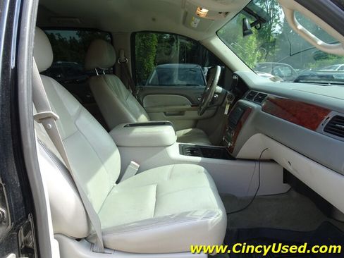 Used 2011 Chevrolet Silverado 1500 LTZ w/ LTZ Plus Package AWD/4WD image 16