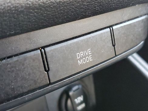 Used 2020 Hyundai Accent SE FWD image 25