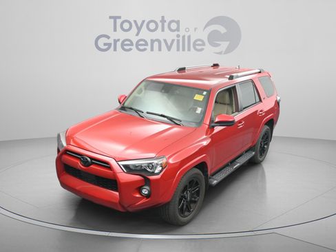 Used 2022 Toyota 4Runner SR5 RWD image 25