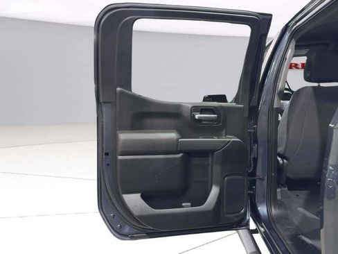 Used 2021 Chevrolet Silverado 1500 Custom Trail Boss w/ LPO, Dark Essentials Package AWD/4WD image 41