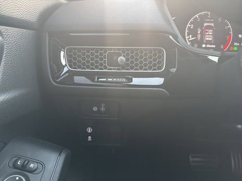 Used 2023 Honda Civic Sport image 16