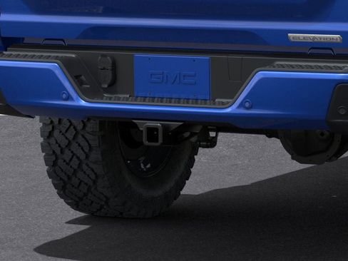 New 2025 GMC Canyon Elevation w/ Convenience Package image 14