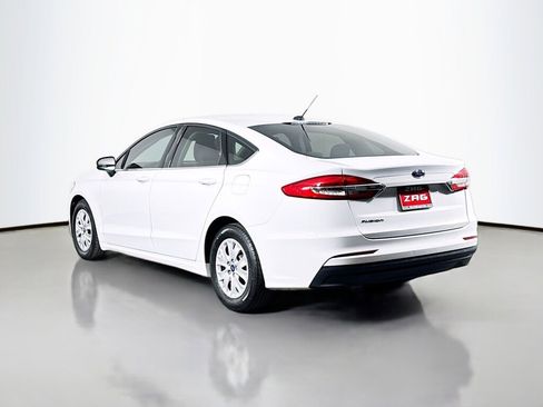 Used 2019 Ford Fusion S FWD image 3