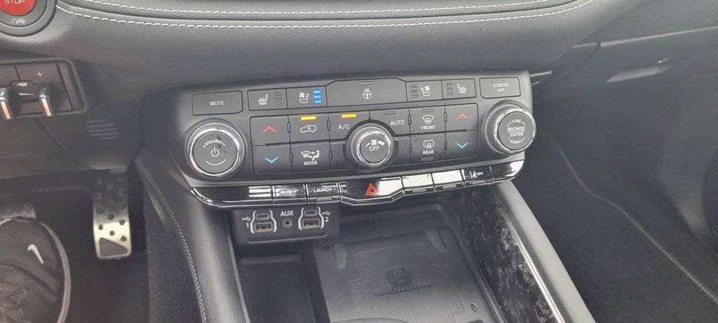 Used 2024 Dodge Durango SRT AWD/4WD image 24