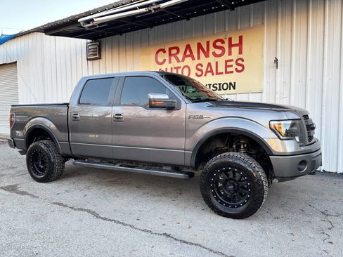 Used 2014 Ford F150 FX4 w/ Equipment Group 402A Luxury image 4