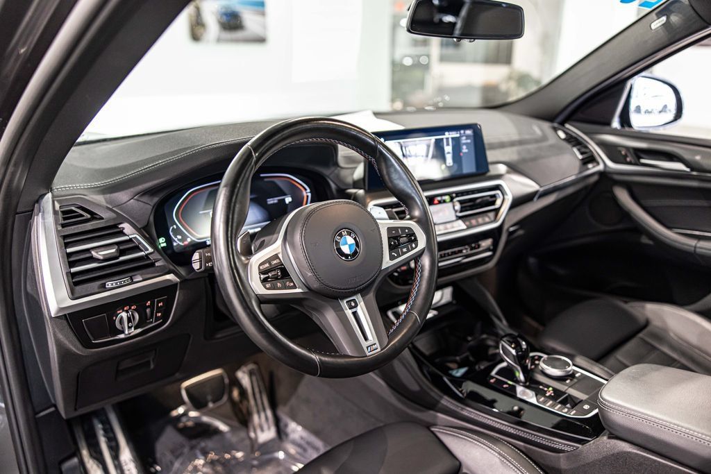 Used 2023 BMW X4 M40i AWD/4WD image 21