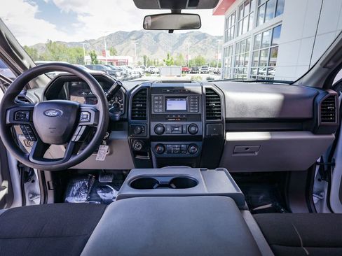 Used 2019 Ford F150 XL w/ Equipment Group 101A Mid AWD/4WD image 17