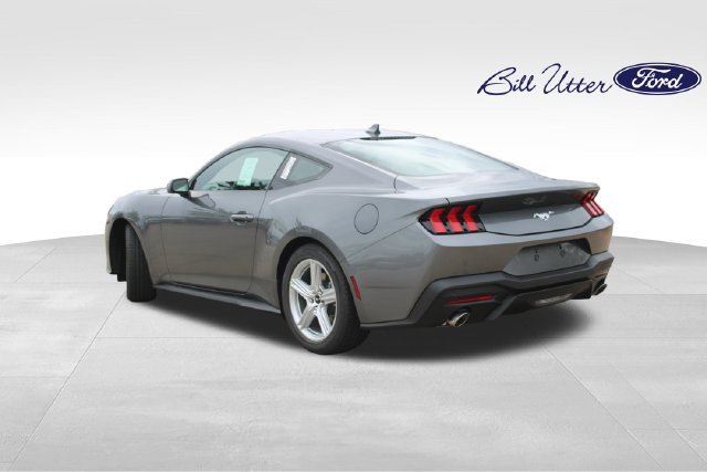New 2026 Ford Mustang Coupe RWD image 4