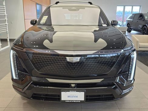 New 2026 Cadillac Vistiq Sport image 8