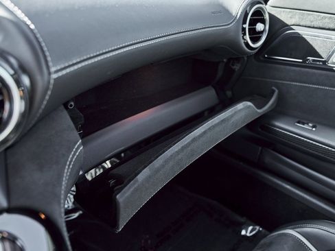 Used 2018 Mercedes-Benz AMG GT R image 81