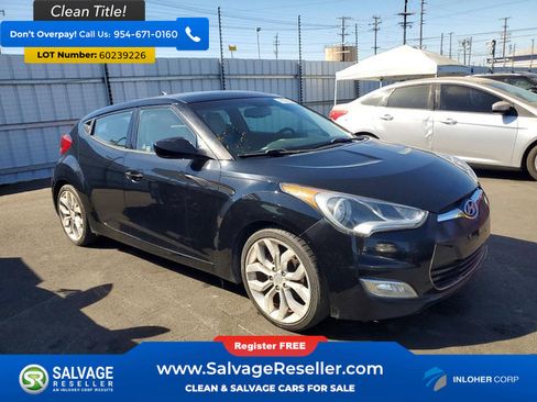 Used 2012 Hyundai Veloster w/ Style Pkg FWD image 5