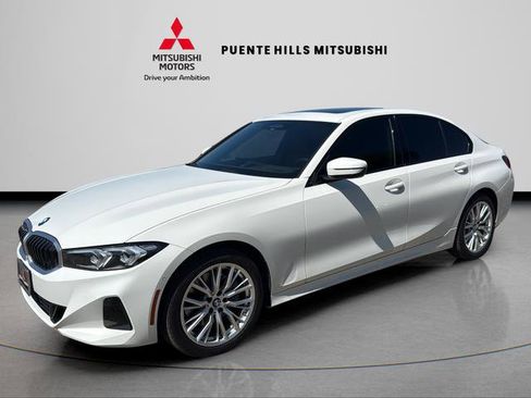 Used 2023 BMW 330i Sedan w/ Premium Package image 1