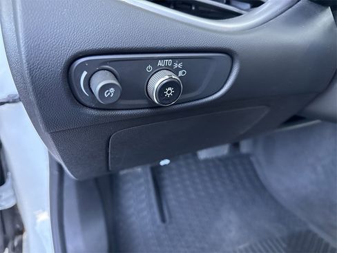 Used 2021 Chevrolet Malibu LS image 20