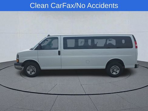 Used 2020 Chevrolet Express 3500 LT w/ LT Preferred Equipment Group RWD image 2