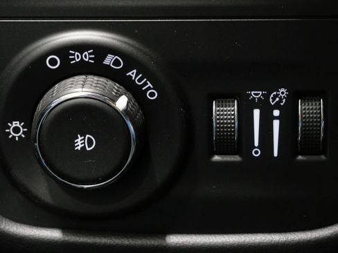 Used 2023 Jeep Grand Cherokee L Summit AWD/4WD image 15