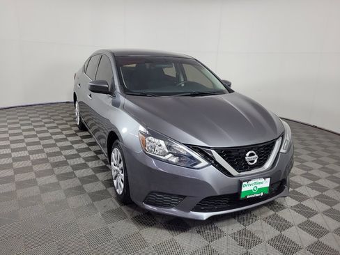 Used 2019 Nissan Sentra S FWD image 13