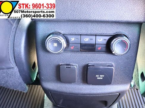 Used 2014 Ford Explorer Limited w/ Equipment Group 302A AWD/4WD image 21