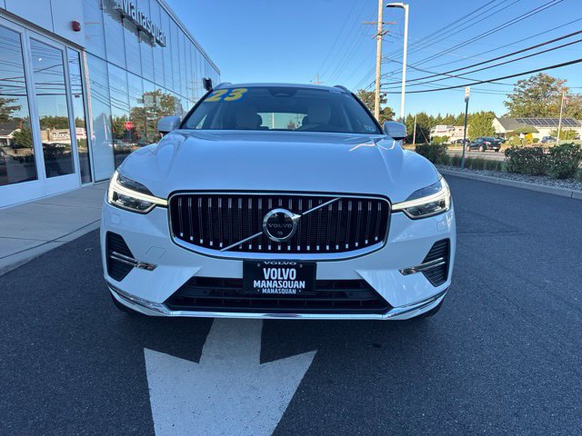 Used 2023 Volvo XC60 B5 Ultimate w/ Climate Package AWD/4WD image 7