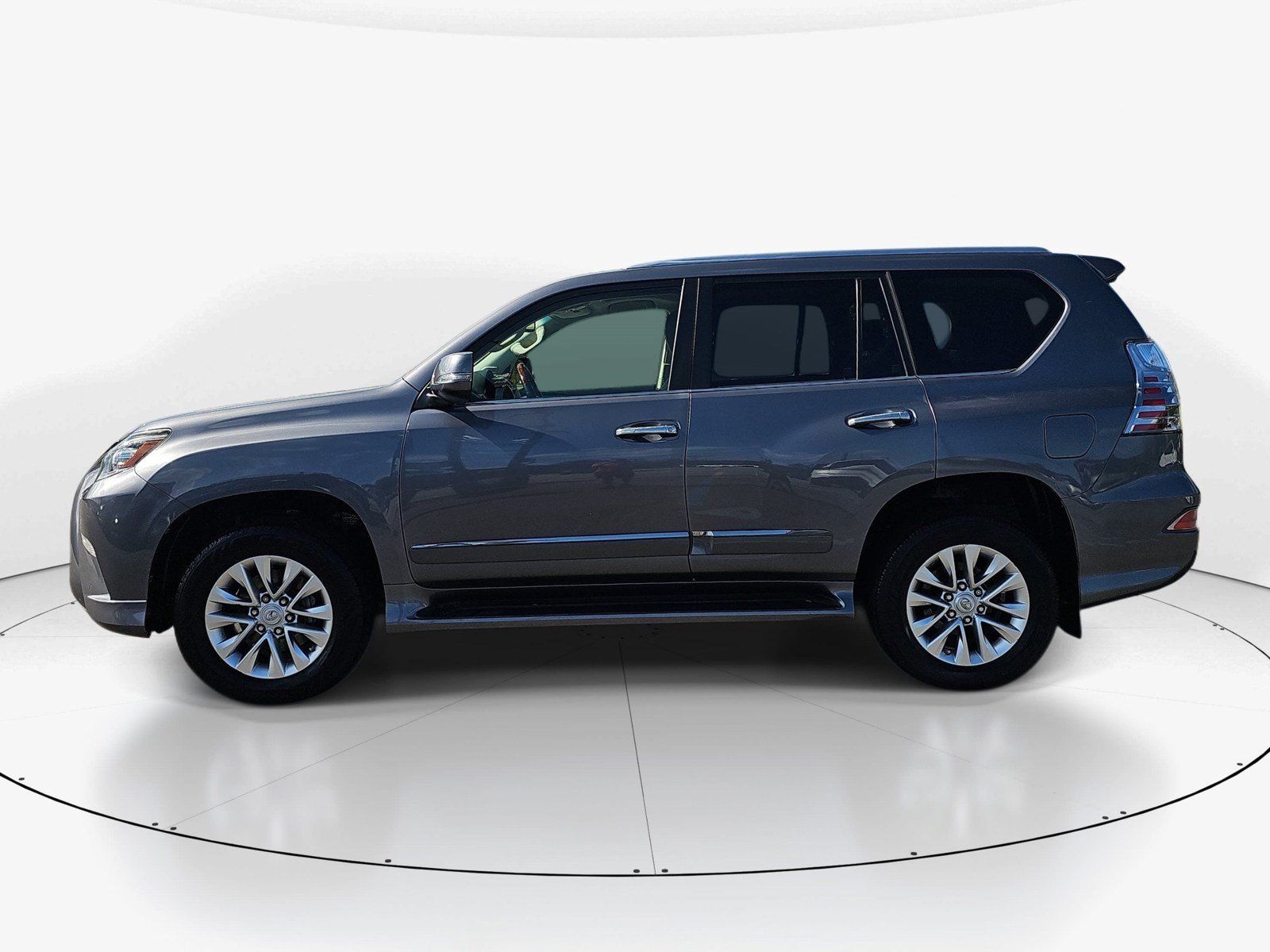 Used 2015 Lexus GX 460 w/ Premium Package AWD/4WD image 7
