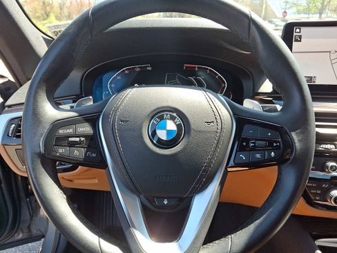 Used 2023 BMW 530i xDrive w/ Premium Package AWD/4WD image 21