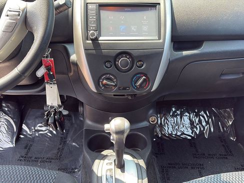 Used 2019 Nissan Versa Note SV FWD image 12