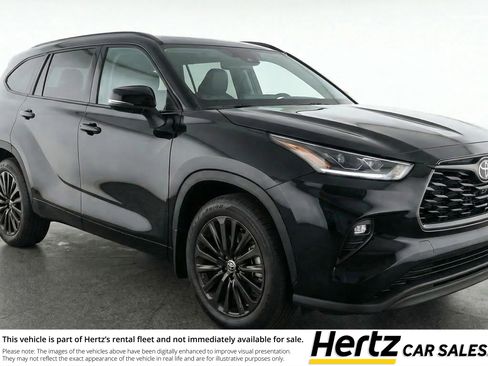 Used 2025 Toyota Highlander XSE AWD/4WD image 1