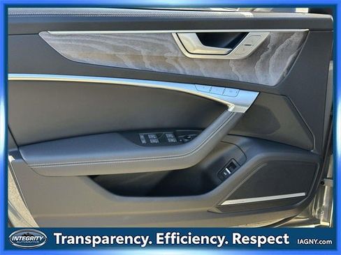 Used 2024 Audi A6 Premium Plus image 18