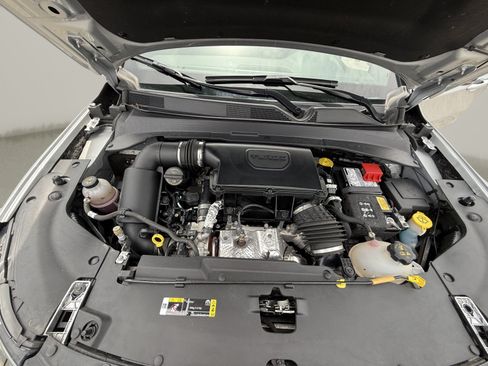 Used 2025 Jeep Compass Limited AWD/4WD image 16