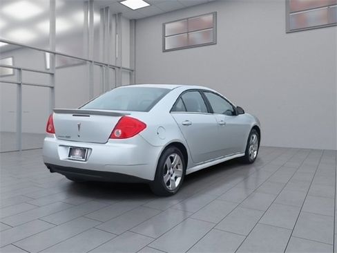 Used 2009 Pontiac G6 Sedan w/ Sport Package 1 image 8