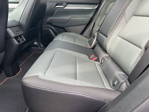 New 2026 GMC Terrain AT4 w/ Convenience Package III image 21