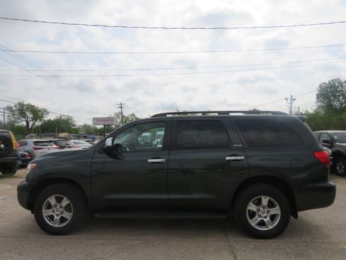 Used 2008 Toyota Sequoia Limited image 8