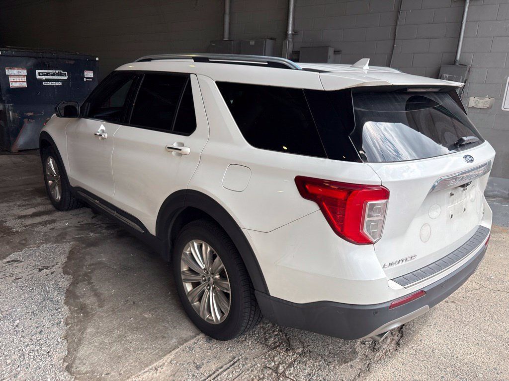 Used 2020 Ford Explorer Limited AWD/4WD image 5