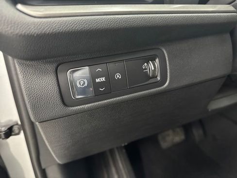 New 2026 Chevrolet Traverse LT w/ Driver Confidence Package FWD image 11