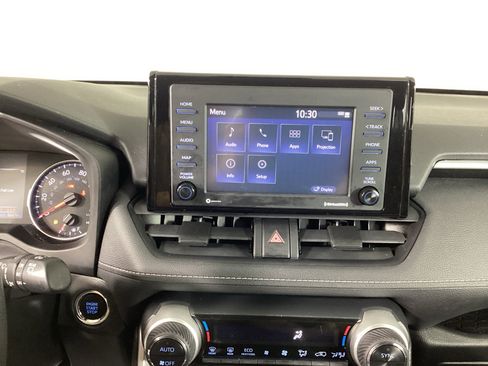 Used 2020 Toyota RAV4 XLE w/ Convenience Package AWD/4WD image 30